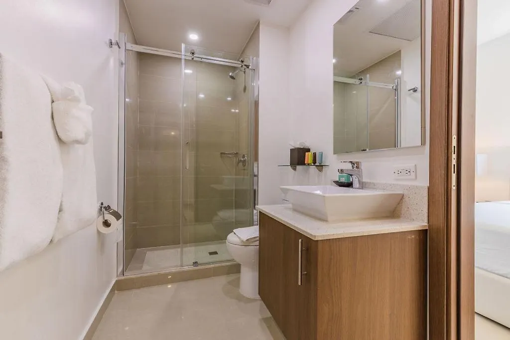 3Bs-Blue516 - Beach Is Calling, Sea You Soon! Ocean View Condo 팜비치 0*,